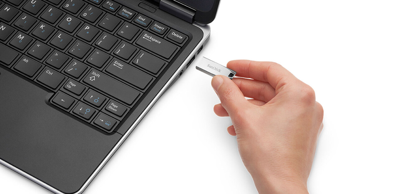 SanDisk Cruzer Force USB 2.0 Flash Drive